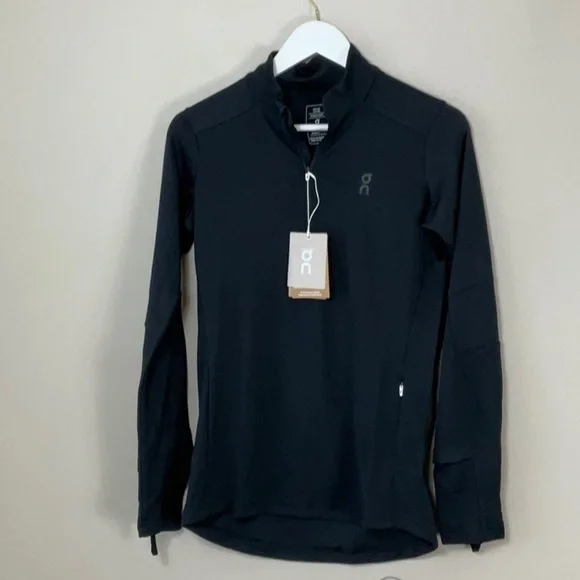 On Women's Climate Quarter-Zip Running Top black - Picture 2 of 7